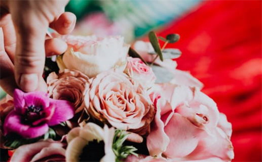 2025年04月25日是不是領證吉日 登記結婚吉利嗎