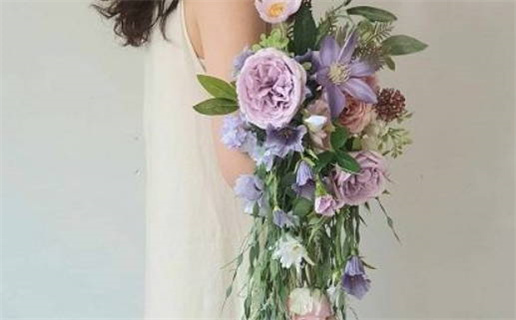 2025年農歷八月十一領證吉日查詢 今日領證結婚好不好