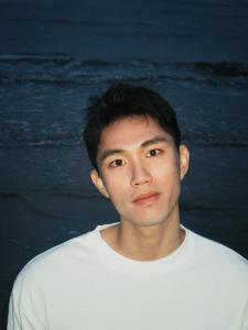 一雙一單眼皮的人顏值高嗎,男生那幾個(gè)特點(diǎn)才算帥