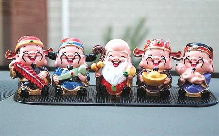 車內(nèi)飾品擺件風(fēng)水