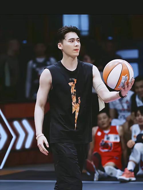 張盛舒：李易峰還可以紅多久？
