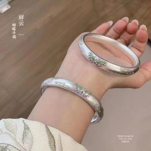 銀手鐲多久有靈性